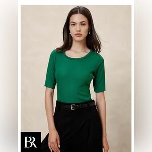BANANA REPUBLIC Emerald Ribbed Knit Top NWT